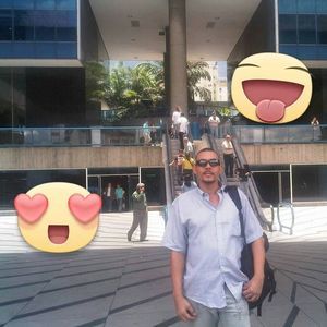 Meet your Posher, Andres